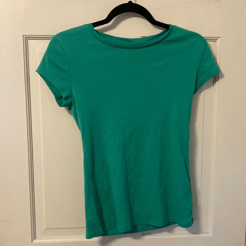Liz Claiborne T-Shirt: Hyper Green